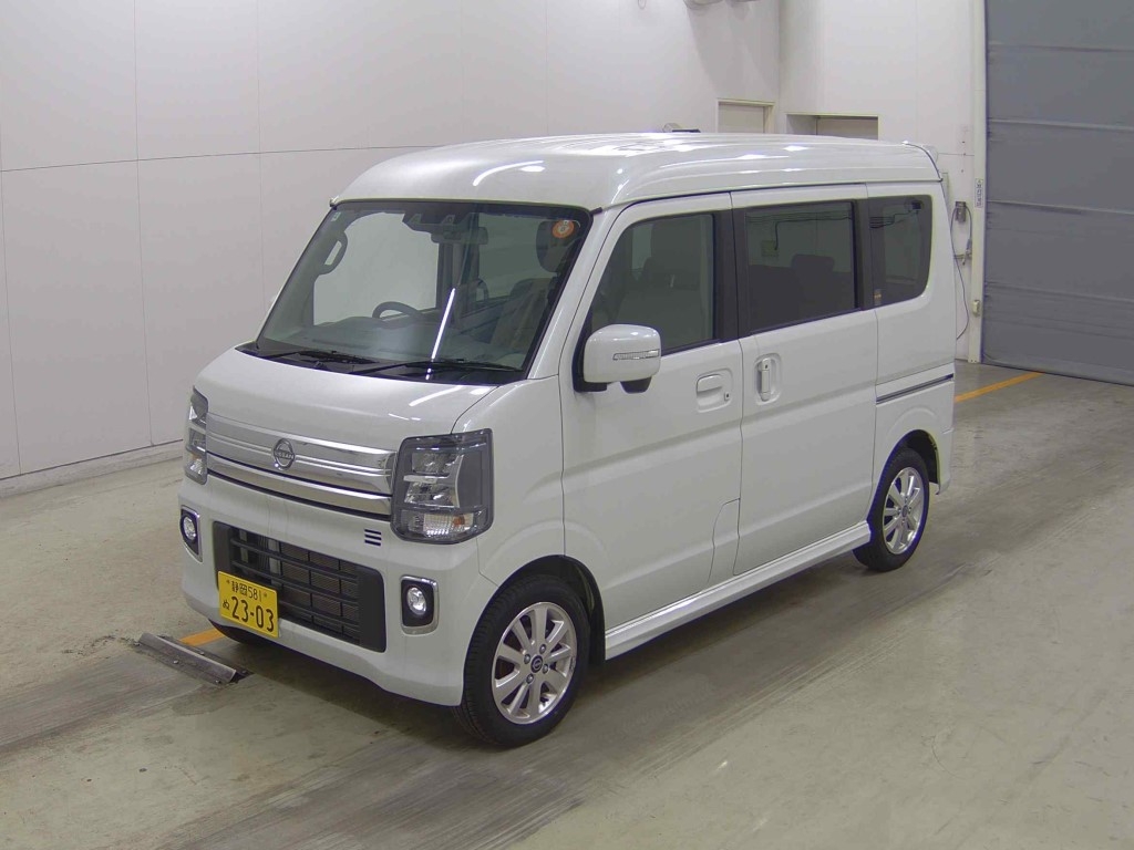 NISSAN NV100 CLIPPER