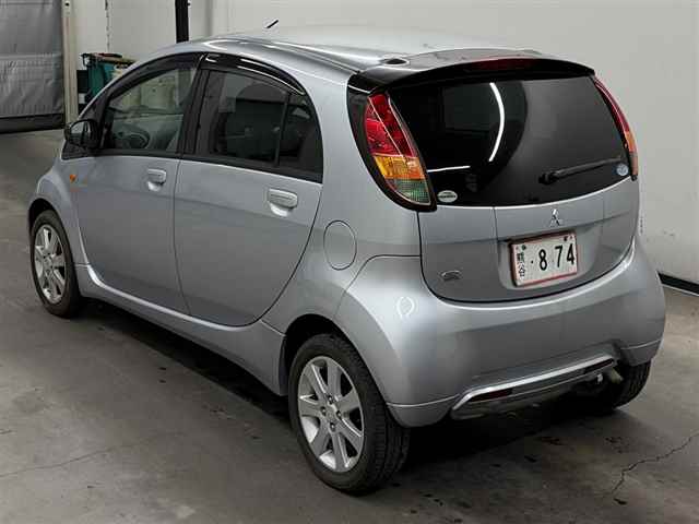 MITSUBISHI I