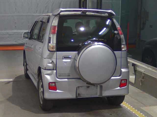 DAIHATSU TERIOS KID