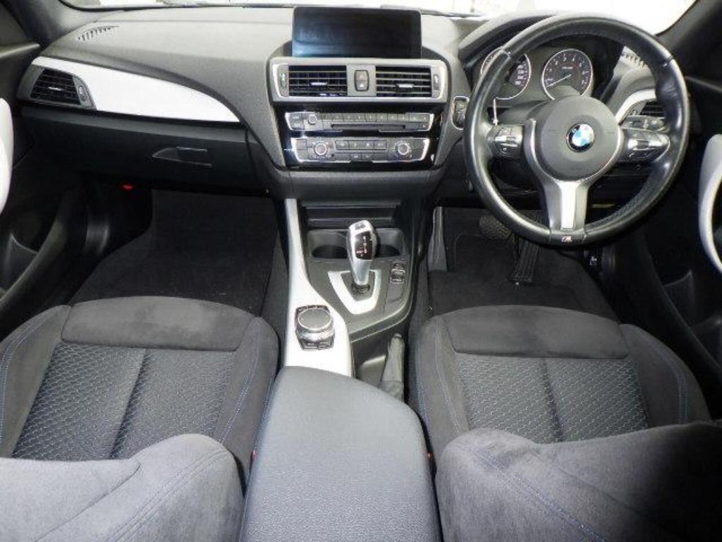 BMW 1-SERIES