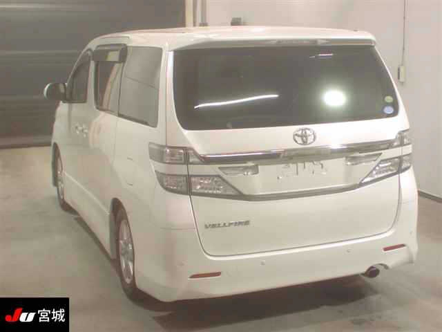 TOYOTA VELLFIRE