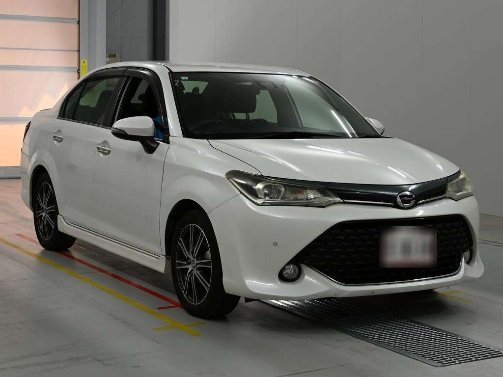 TOYOTA COROLLA AXIO