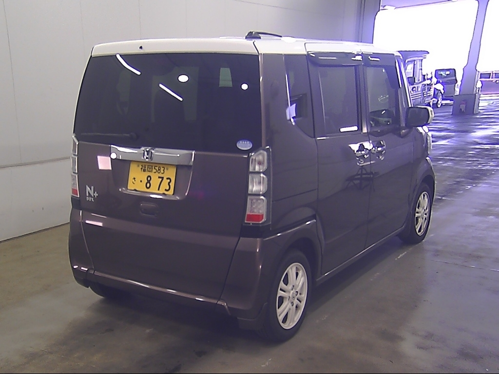 HONDA N-BOX+