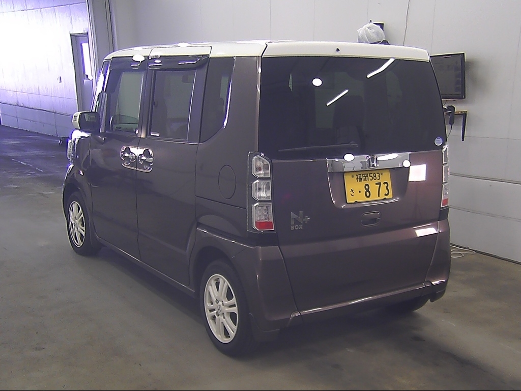HONDA N-BOX+