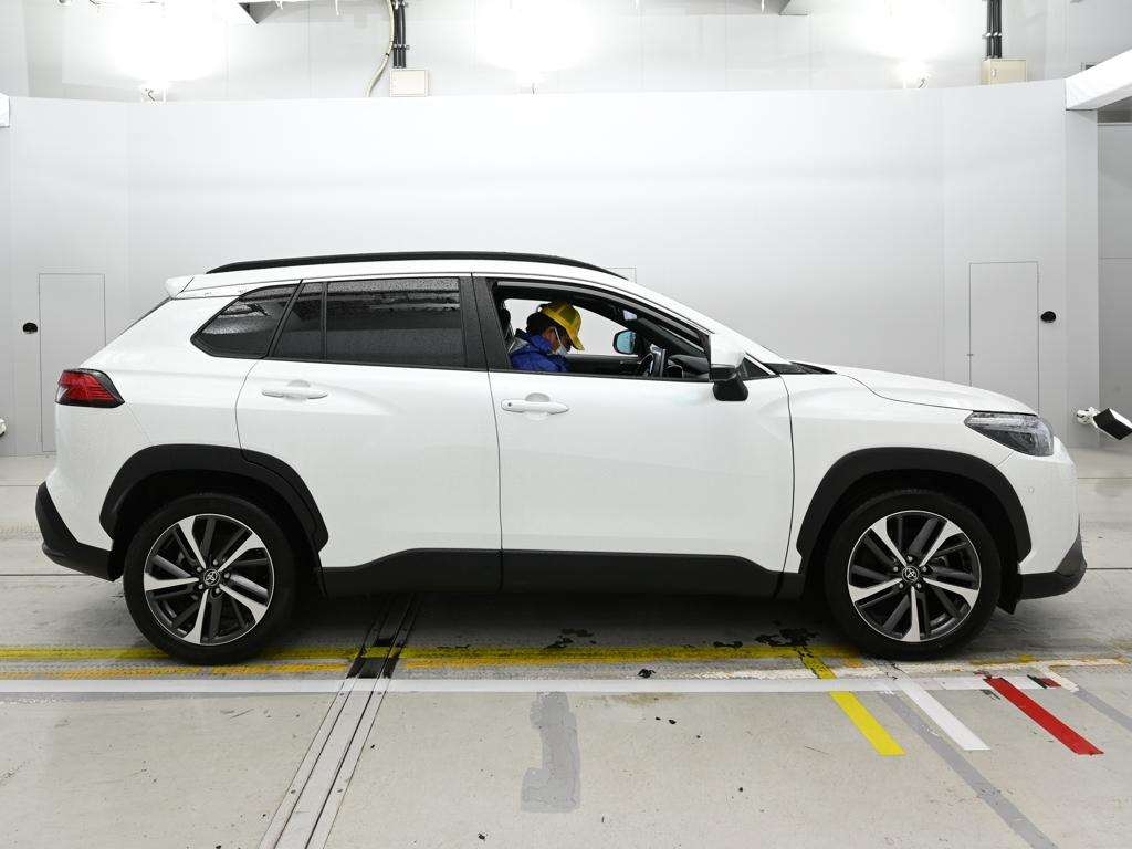 TOYOTA COROLLA CROSS