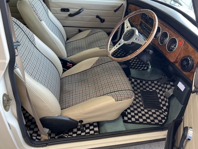 MINI CLASSIC