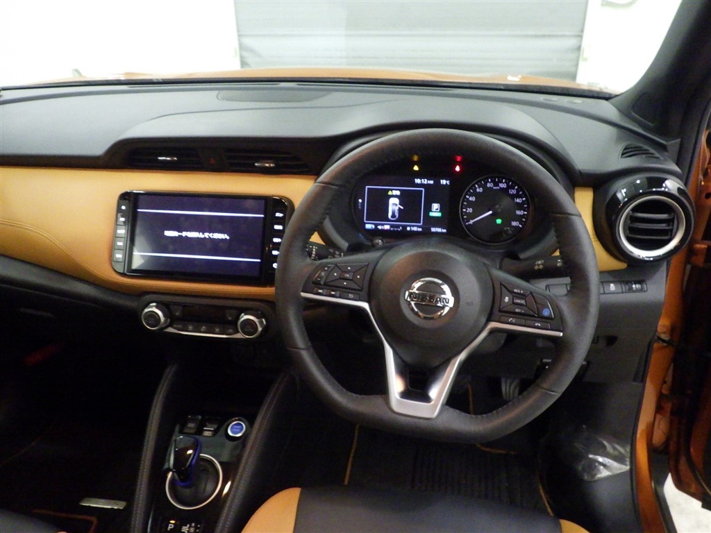 NISSAN KICKS