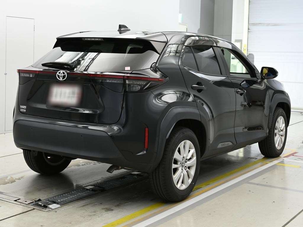 TOYOTA YARIS CROSS