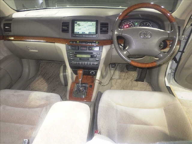 TOYOTA MARK II