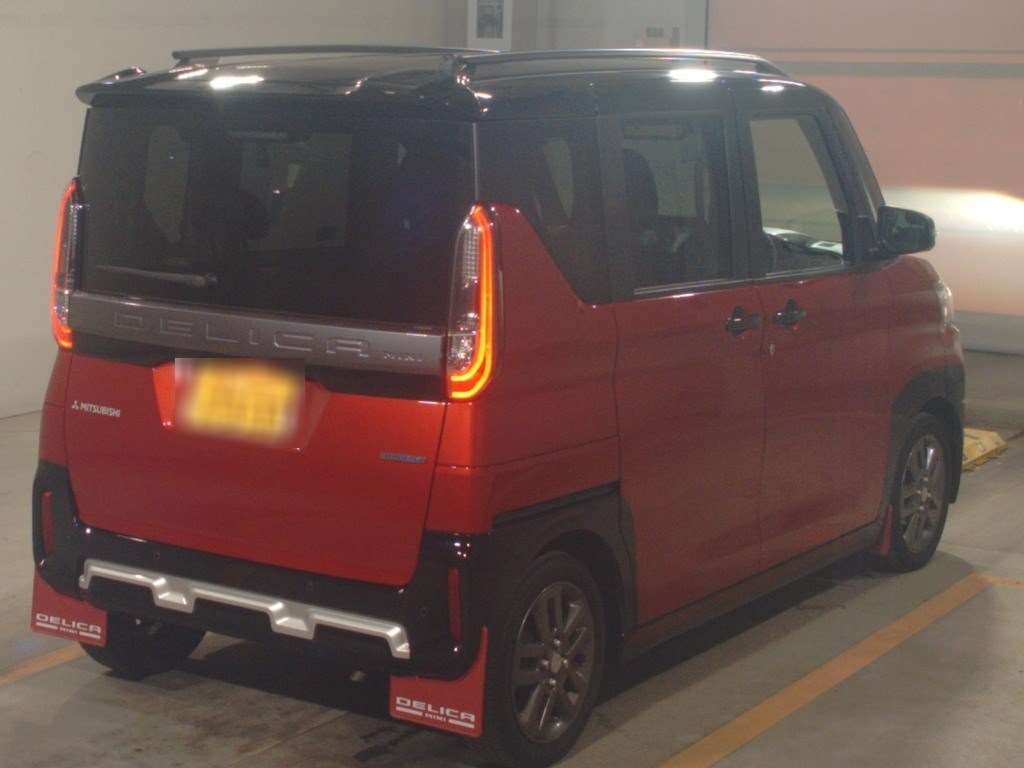 MITSUBISHI DELICA MINI