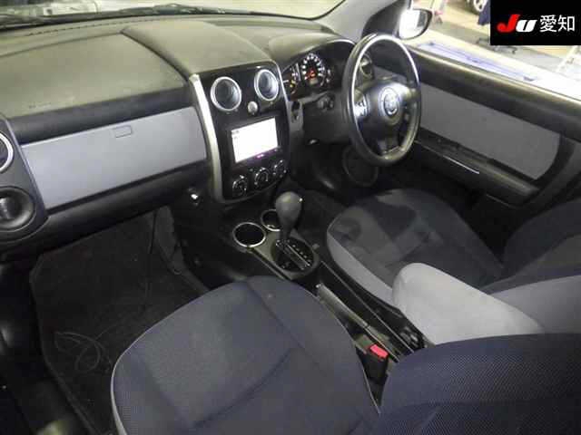 MAZDA VERISA
