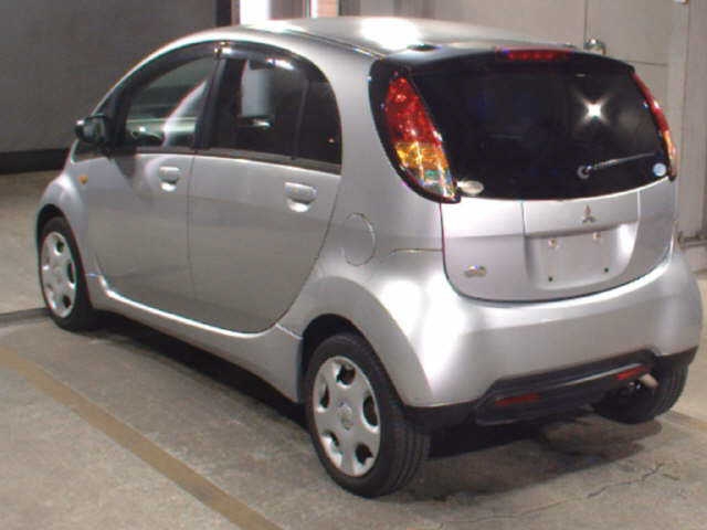MITSUBISHI I