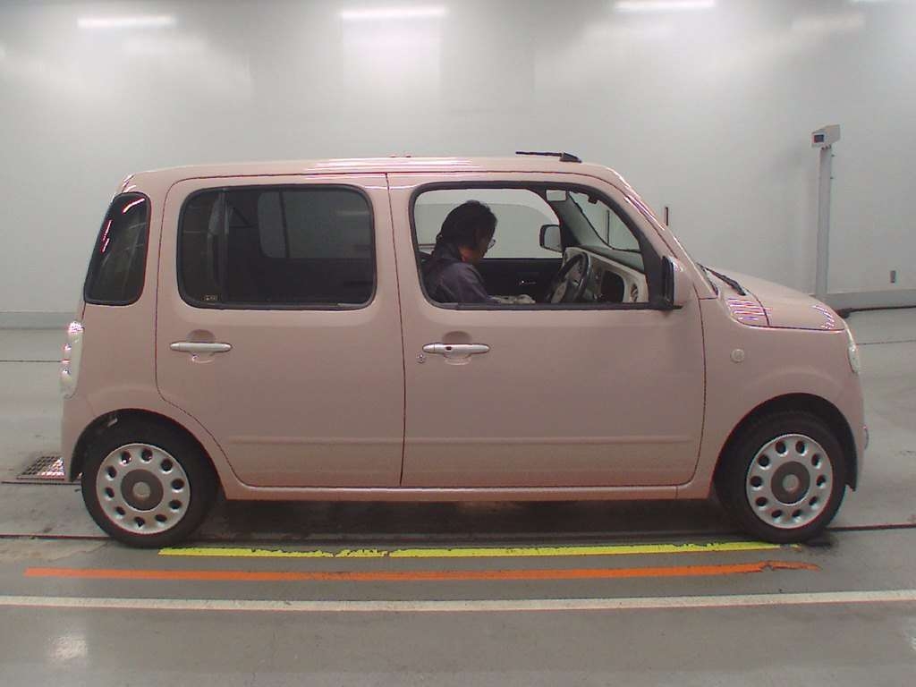 DAIHATSU MIRA COCOA