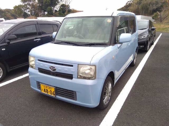 DAIHATSU MOVE CONTE