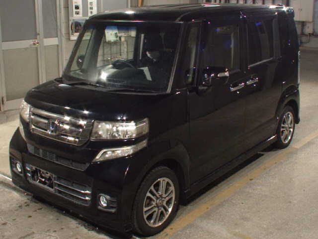HONDA N-BOX+