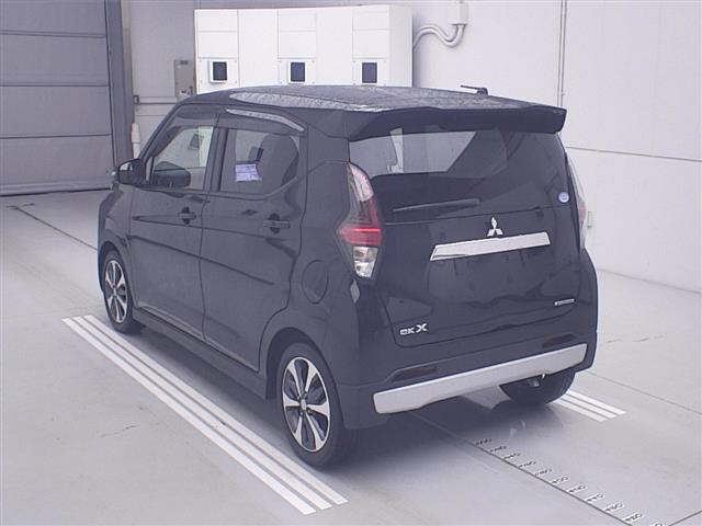 MITSUBISHI EK X