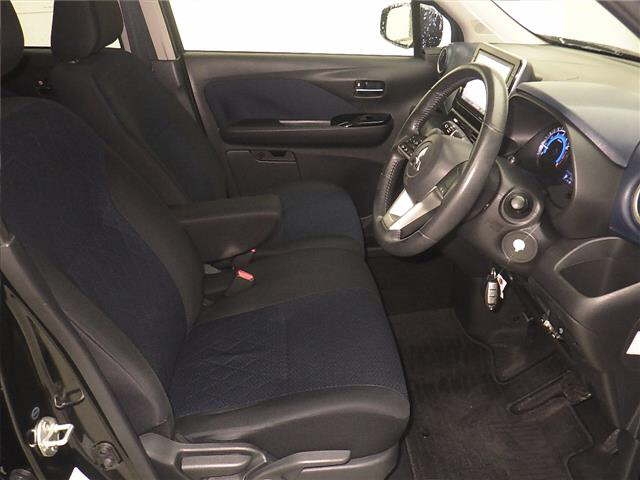 MITSUBISHI EK X