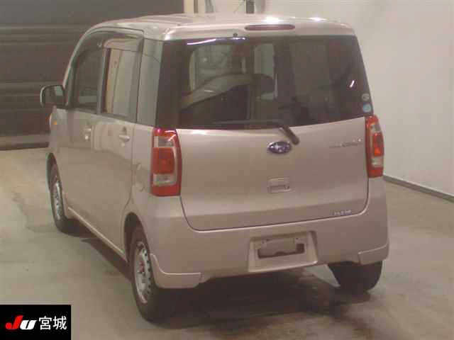 SUBARU LUCRA