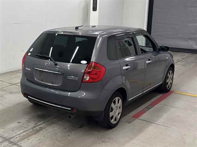 MAZDA VERISA
