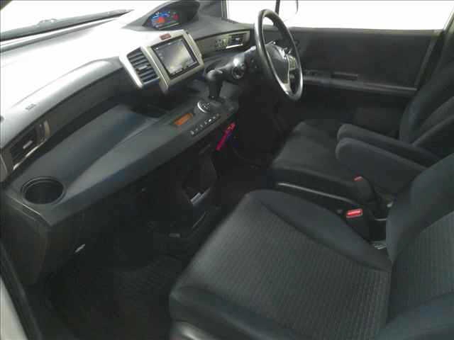 HONDA FREED SPIKE