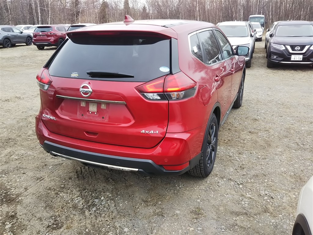 NISSAN X-TRAIL