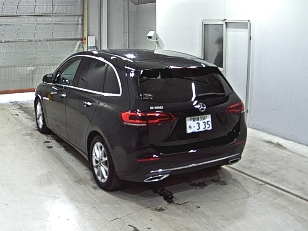 MERCEDES-BENZ B-CLASS