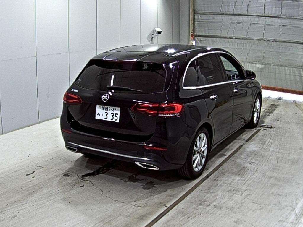 MERCEDES-BENZ B-CLASS