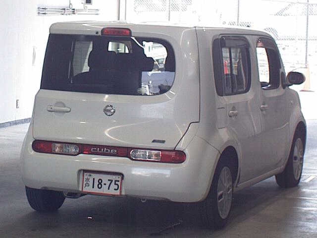 NISSAN CUBE