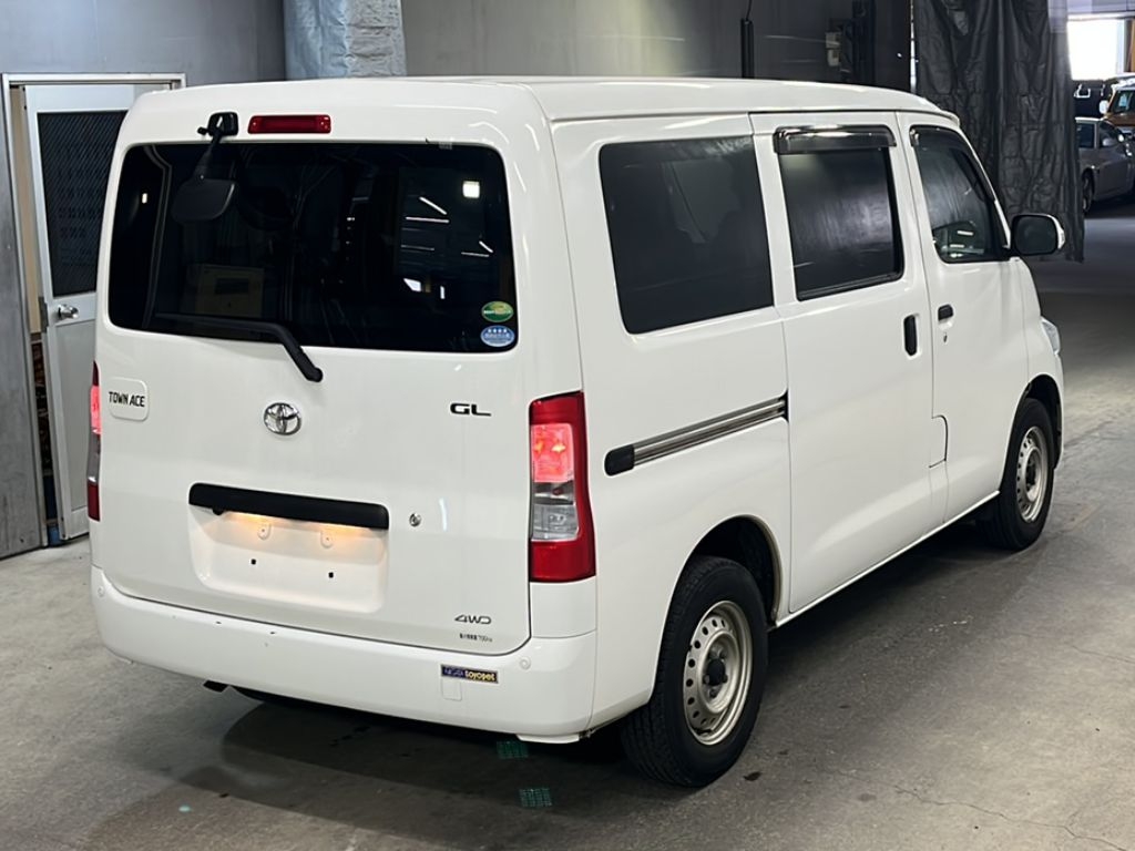 TOYOTA TOWN ACE