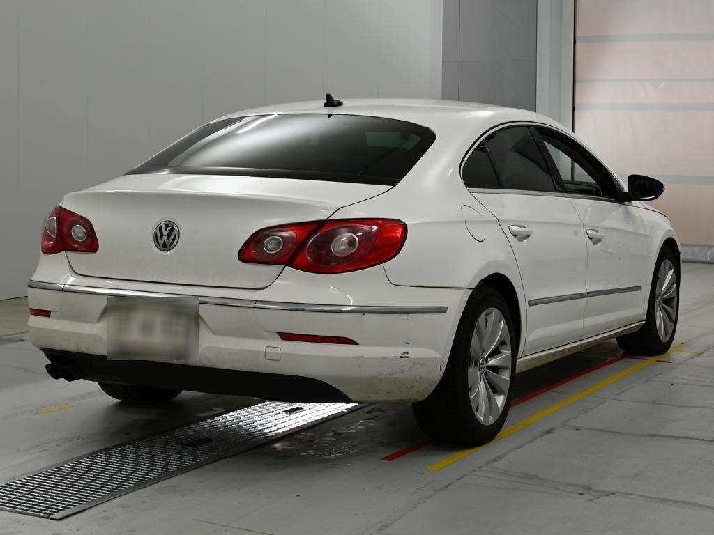 VOLKSWAGEN PASSAT CC