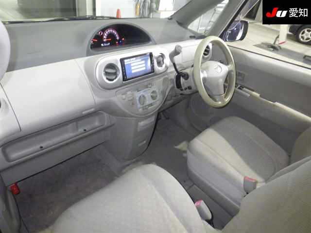 TOYOTA PORTE