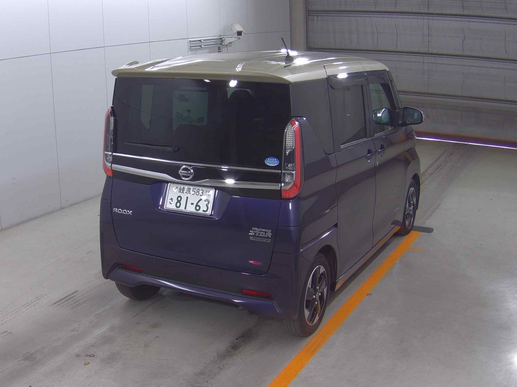 NISSAN ROOX