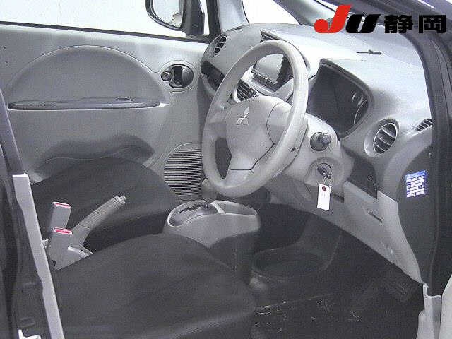 MITSUBISHI I