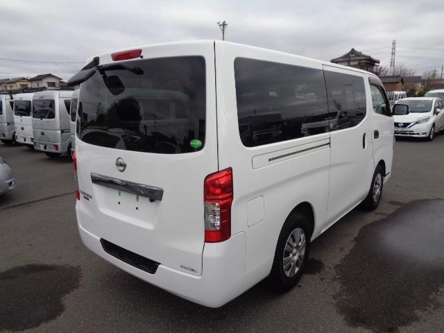 NISSAN NV350 CARAVAN