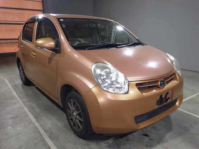 DAIHATSU BOON