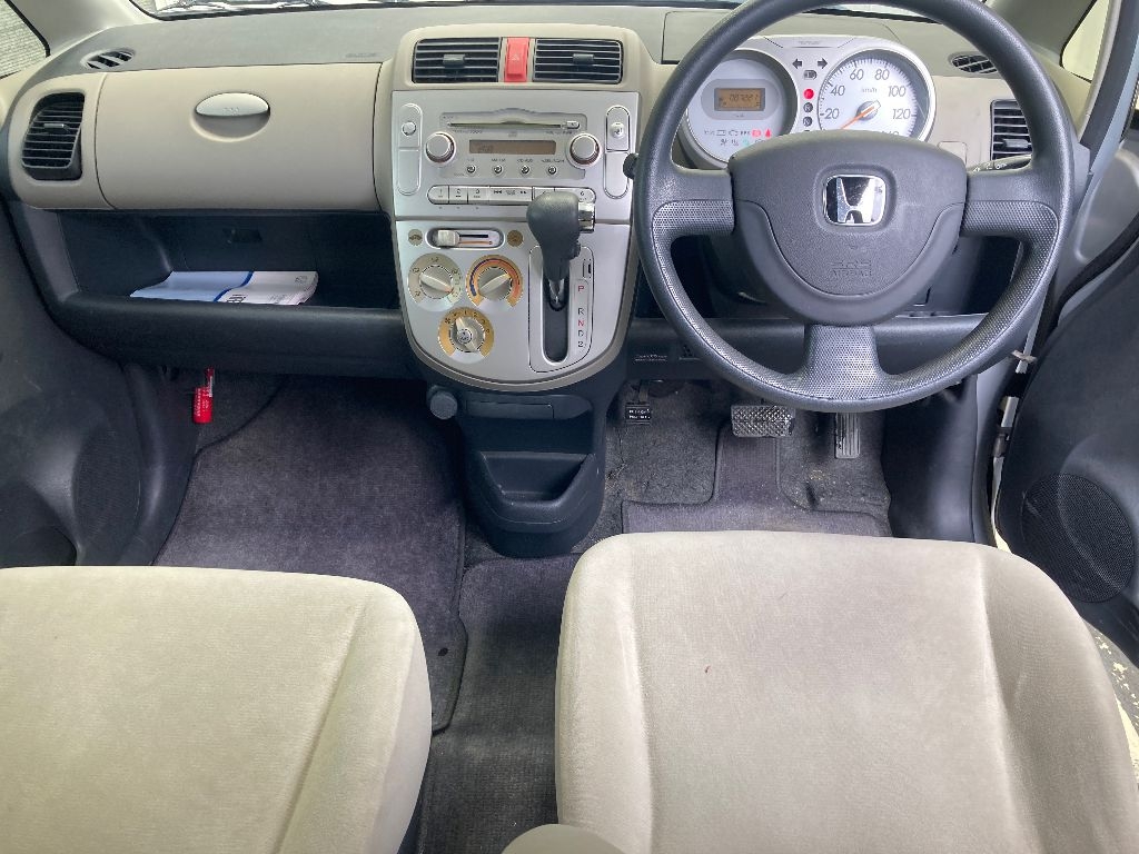 HONDA LIFE