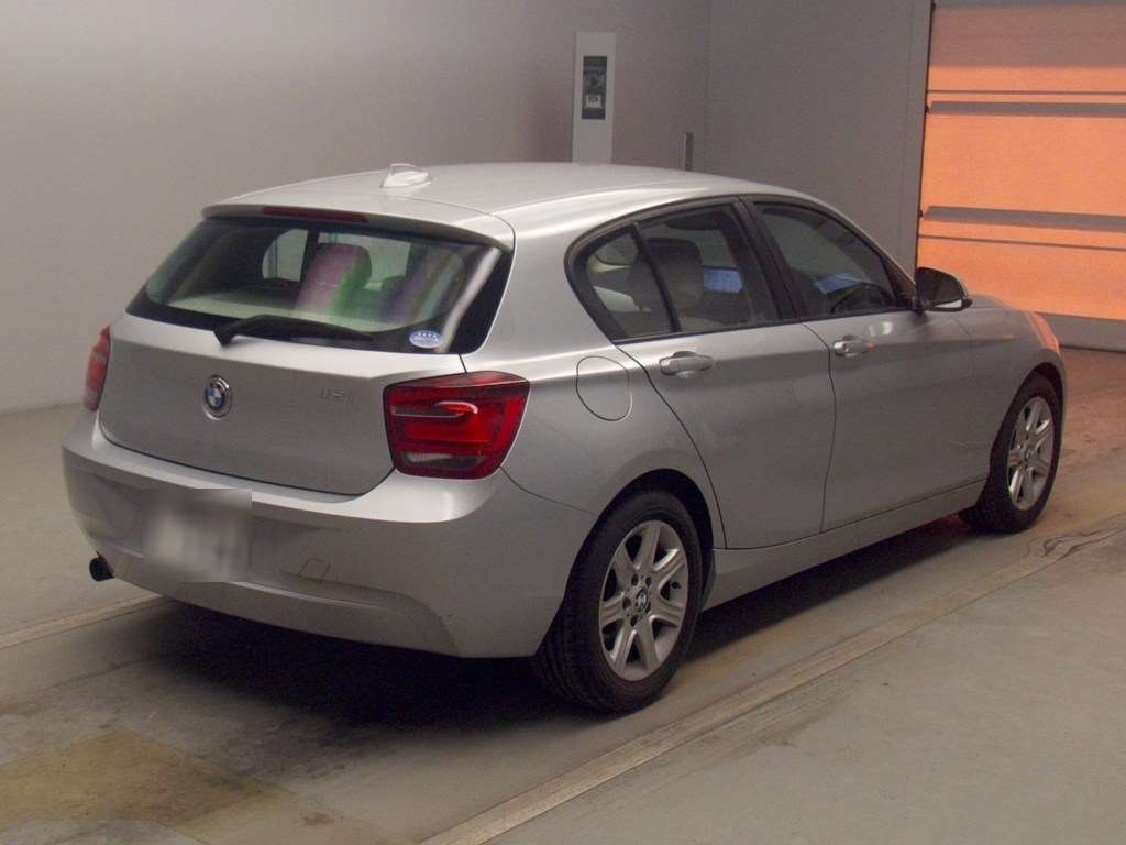 BMW 1-SERIES