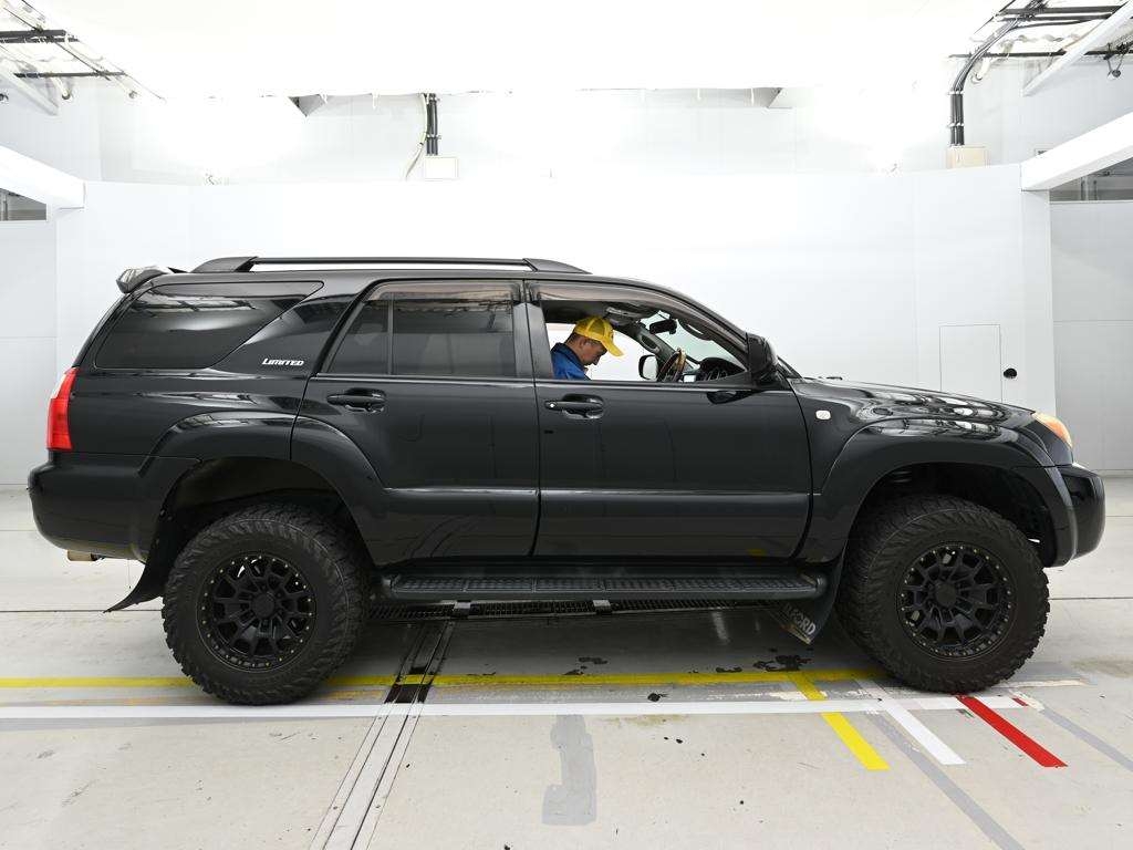 TOYOTA HILUX SURF