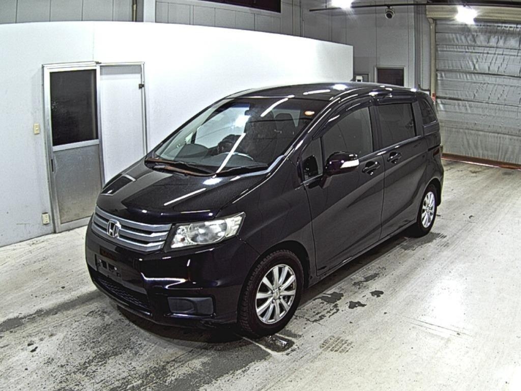 HONDA FREED SPIKE