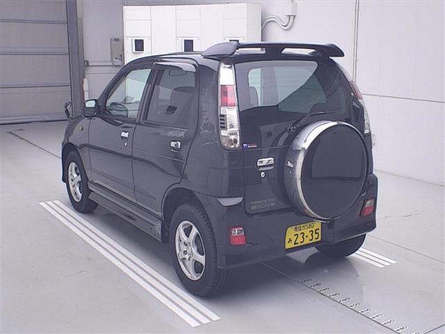 DAIHATSU TERIOS KID