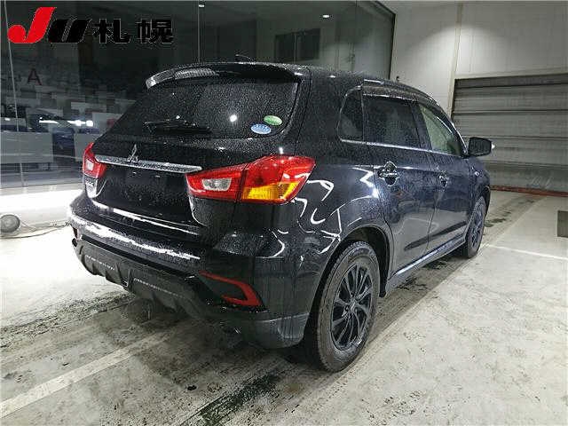 MITSUBISHI RVR