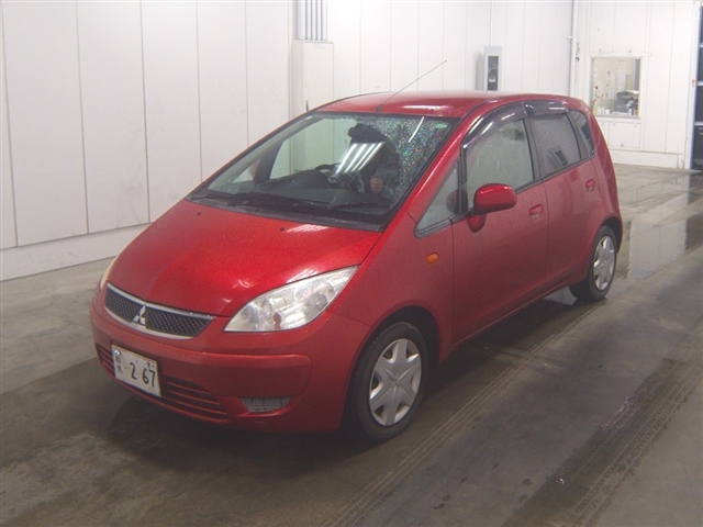MITSUBISHI COLT