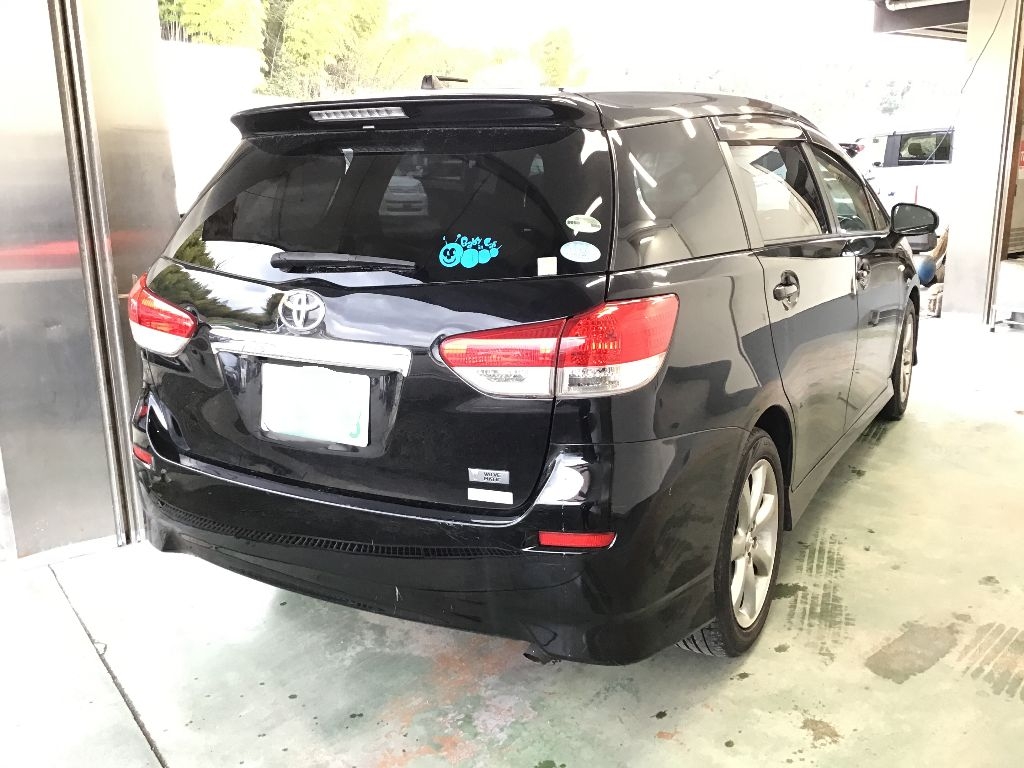 TOYOTA WISH