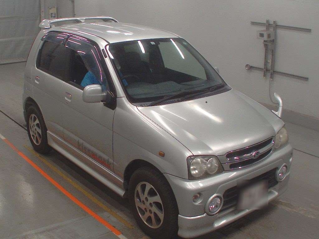 DAIHATSU TERIOS KID