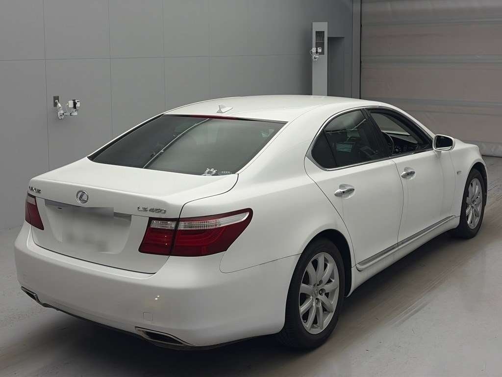 LEXUS LS460