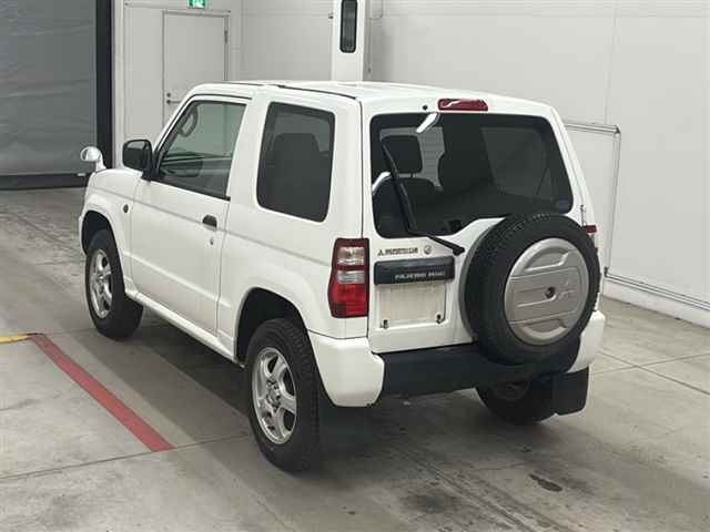 MITSUBISHI PAJERO MINI