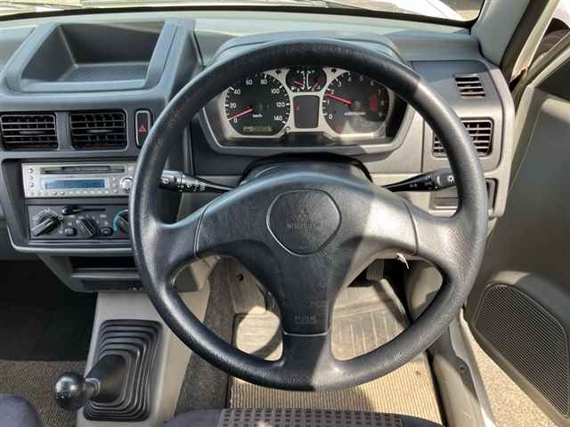 MITSUBISHI PAJERO MINI