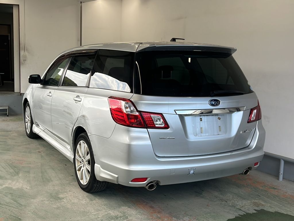 SUBARU EXIGA