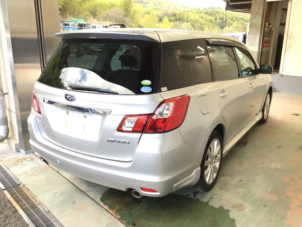 SUBARU EXIGA