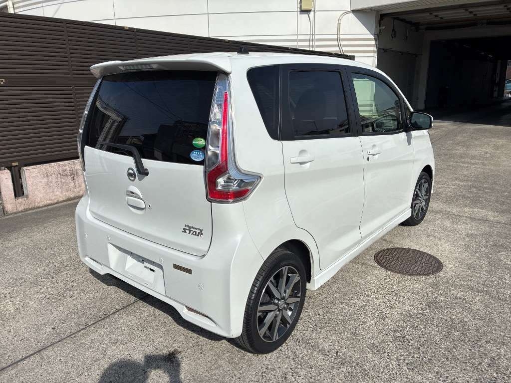 NISSAN DAYZ